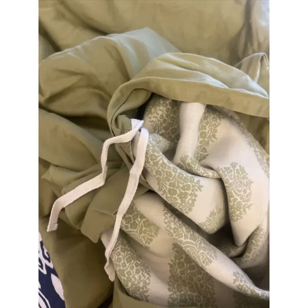 Pottery Barn GORGEOUS rare Queen Cotton Blend Reversible Duvet Cover. Green Pri